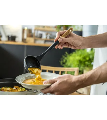 Set 11 Kitchen Ladles - Staub