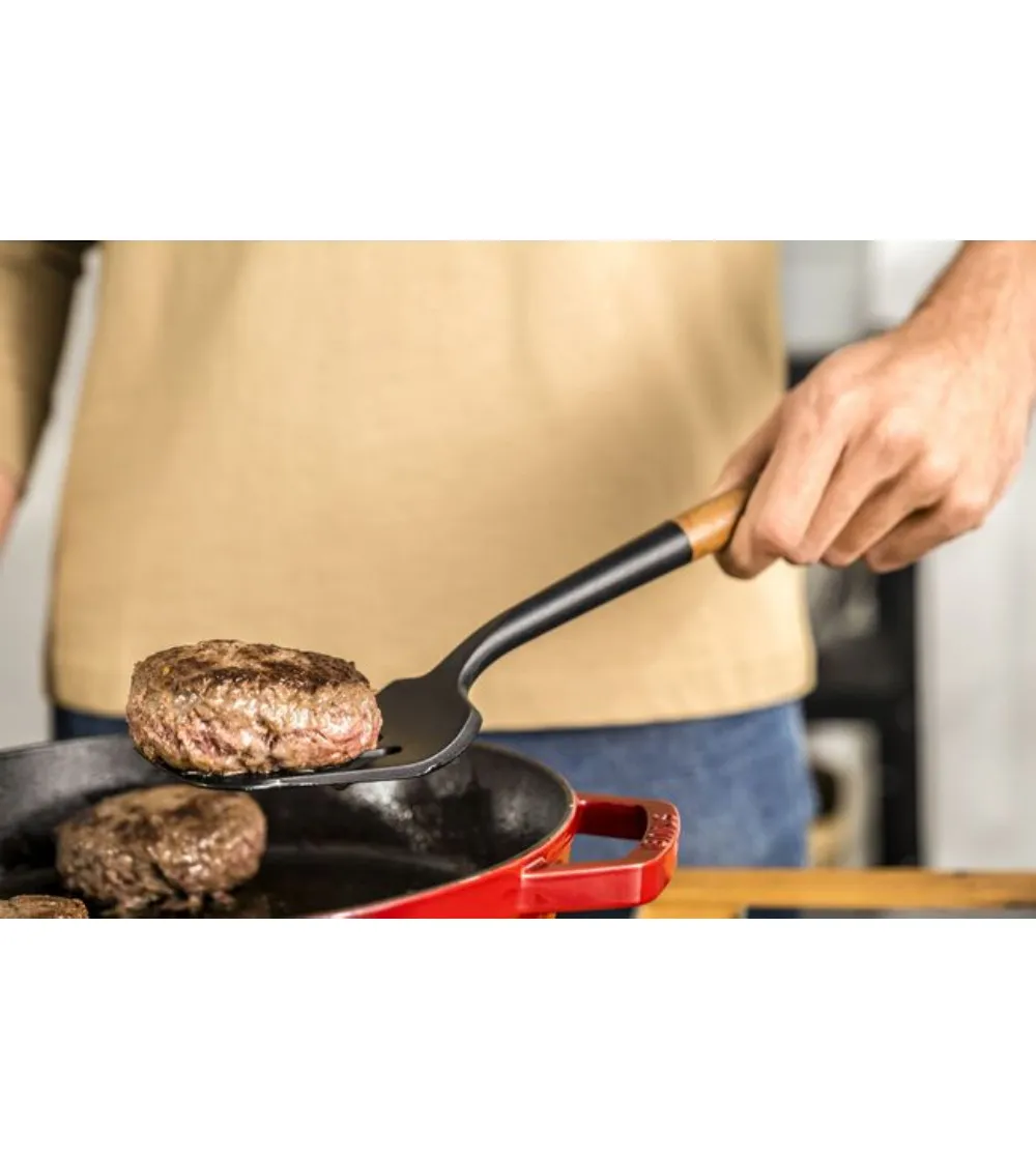 Lot 11 Louches De Cuisine - Staub