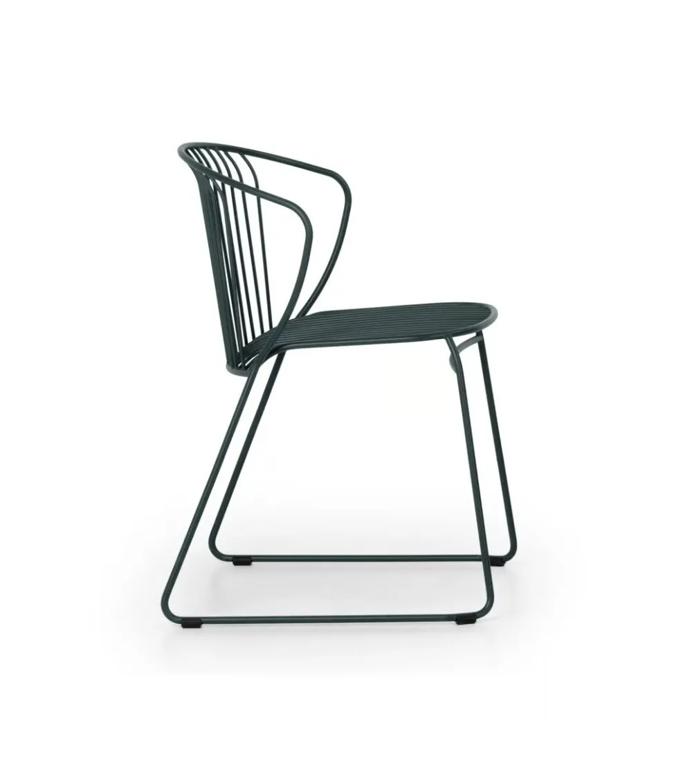 Lot 4 Chaises Not Out - True