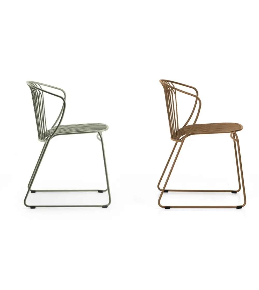 Set 4 Not Out Chairs - True