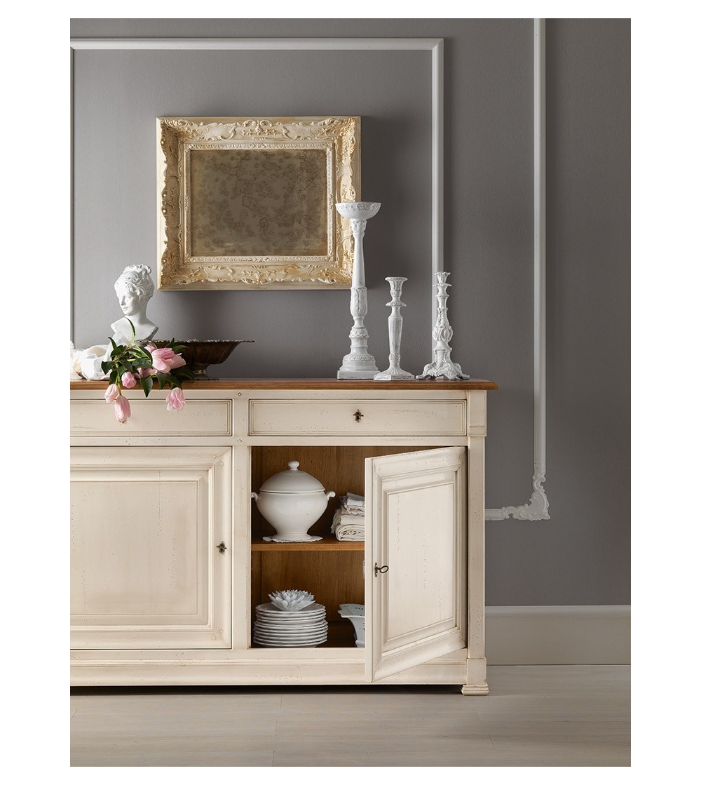 06.03 Stella del Mobile Sideboard