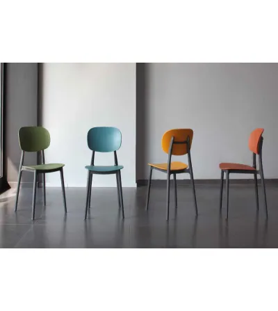 La Seggiola - Set Mit 4 Fly Color Stühlen 2