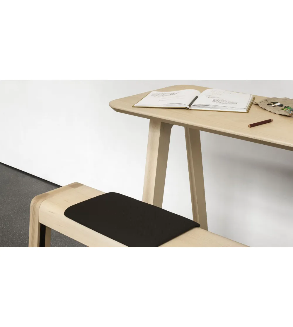 E-Quo EQ 2203 Bench - True