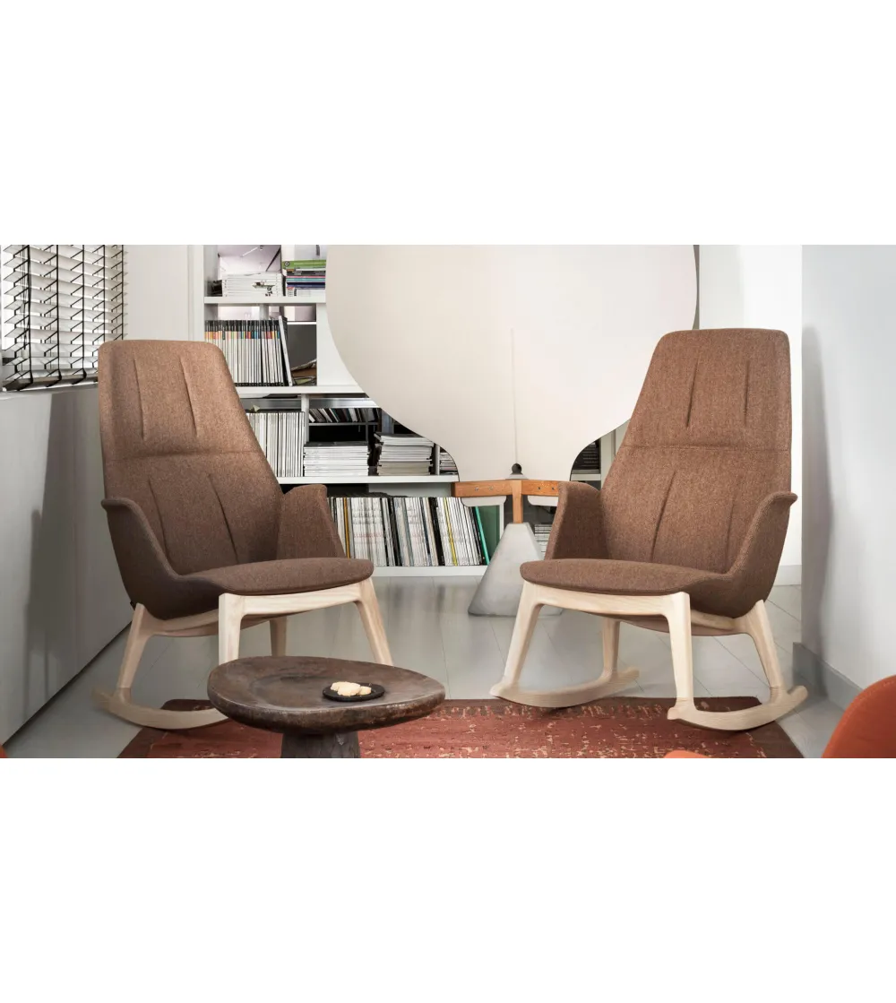 Hive HV 909R Rocking Chair - True