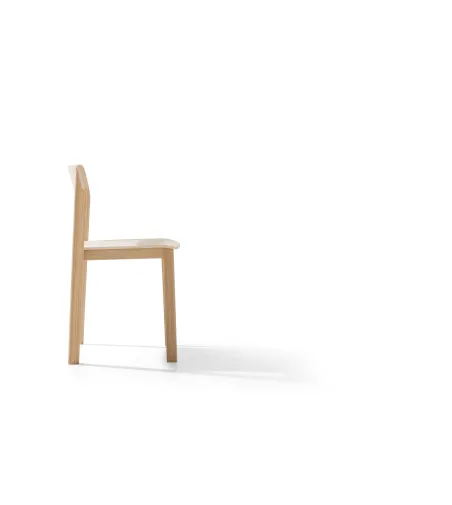 Lisa LI 4004 Chair - True