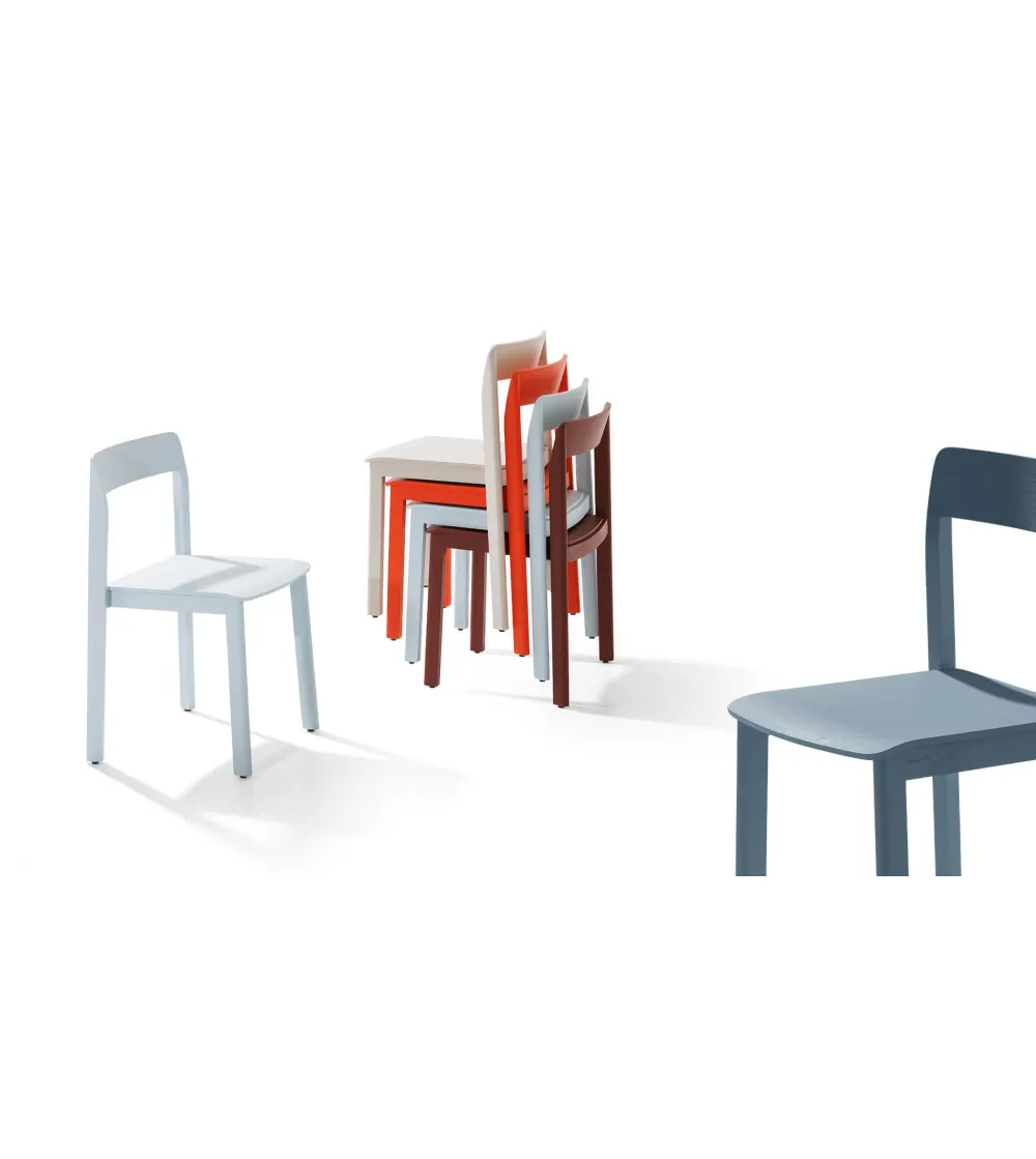 Lisa LI 4004 Chair - True